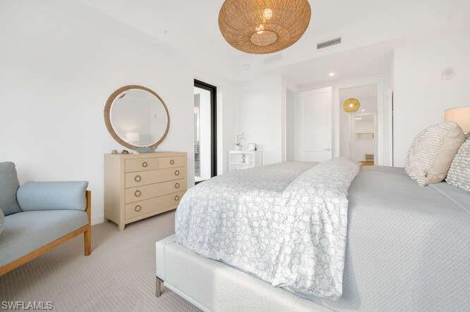 ELEVEN ELEVEN CENTRAL - Residential