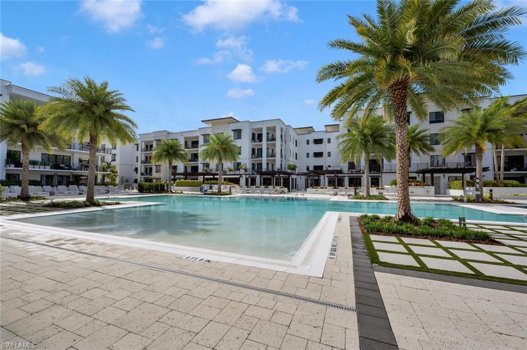 ELEVEN ELEVEN CENTRAL - Residential