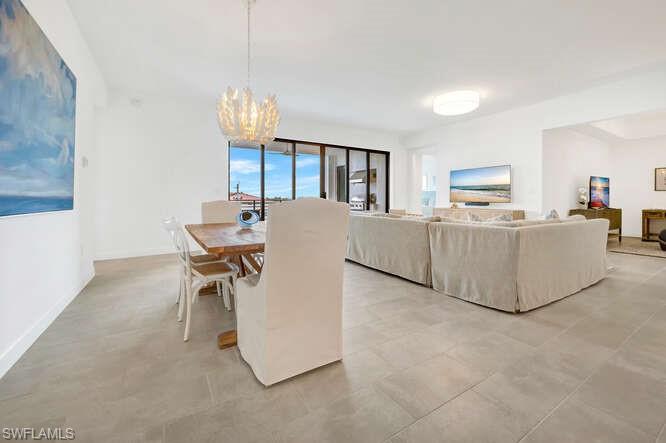 ELEVEN ELEVEN CENTRAL - Residential