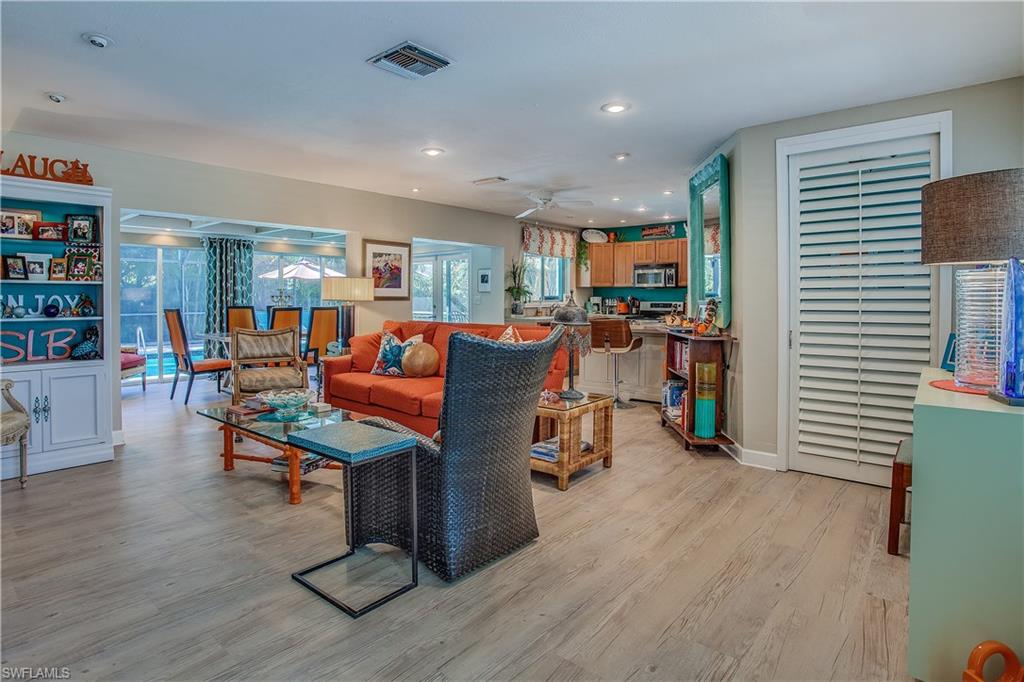 SORRENTO GARDENS - Residential