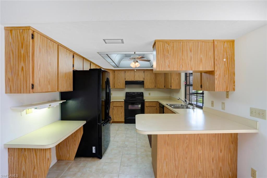 RIVIERA COLONY GOLF ESTATES - Residential