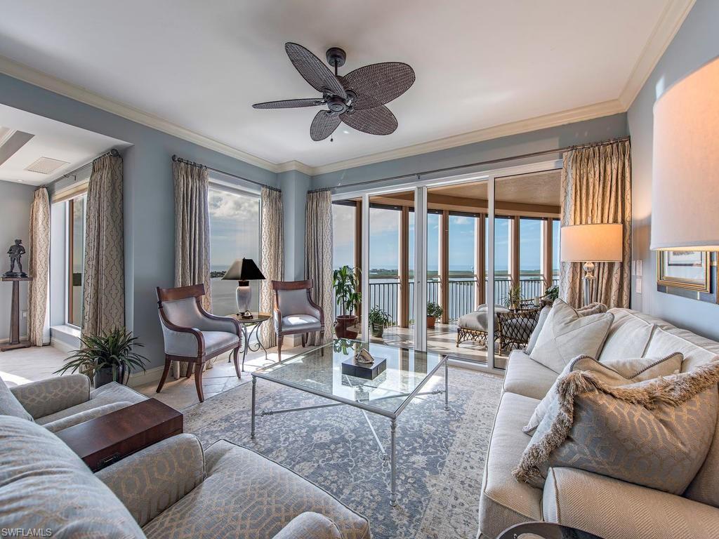 ESTANCIA - Residential