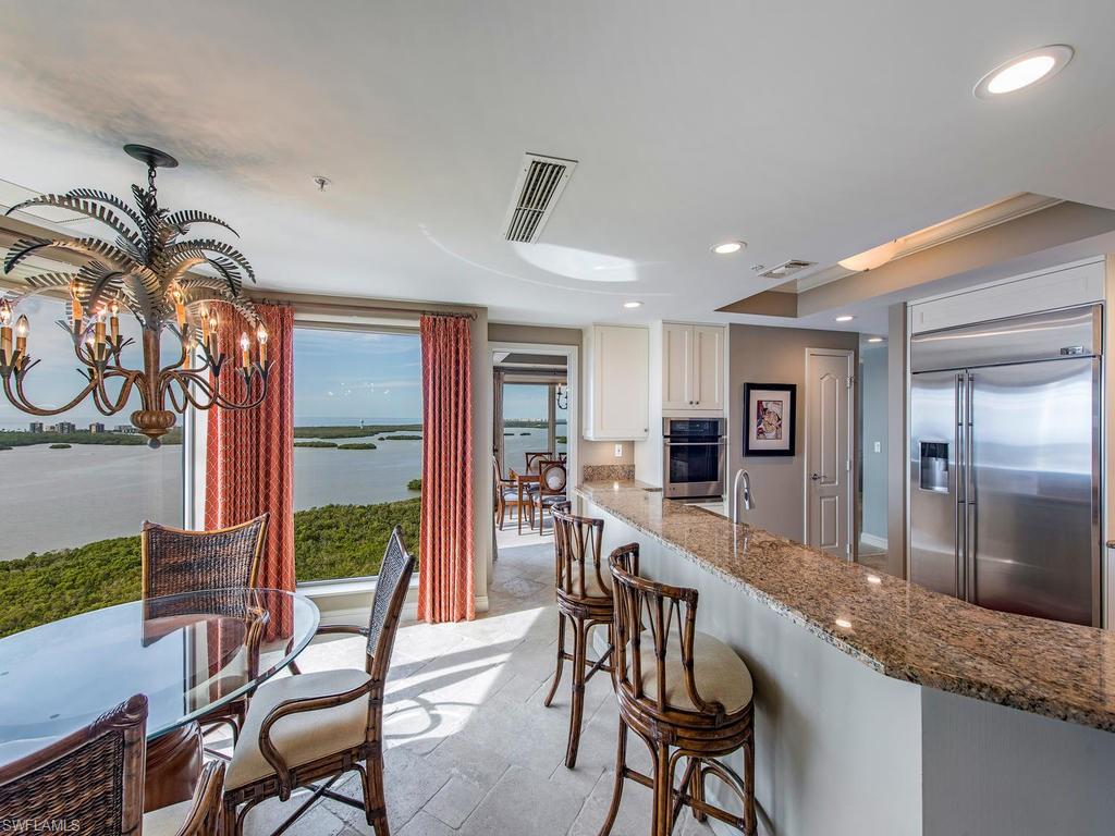 ESTANCIA - Residential