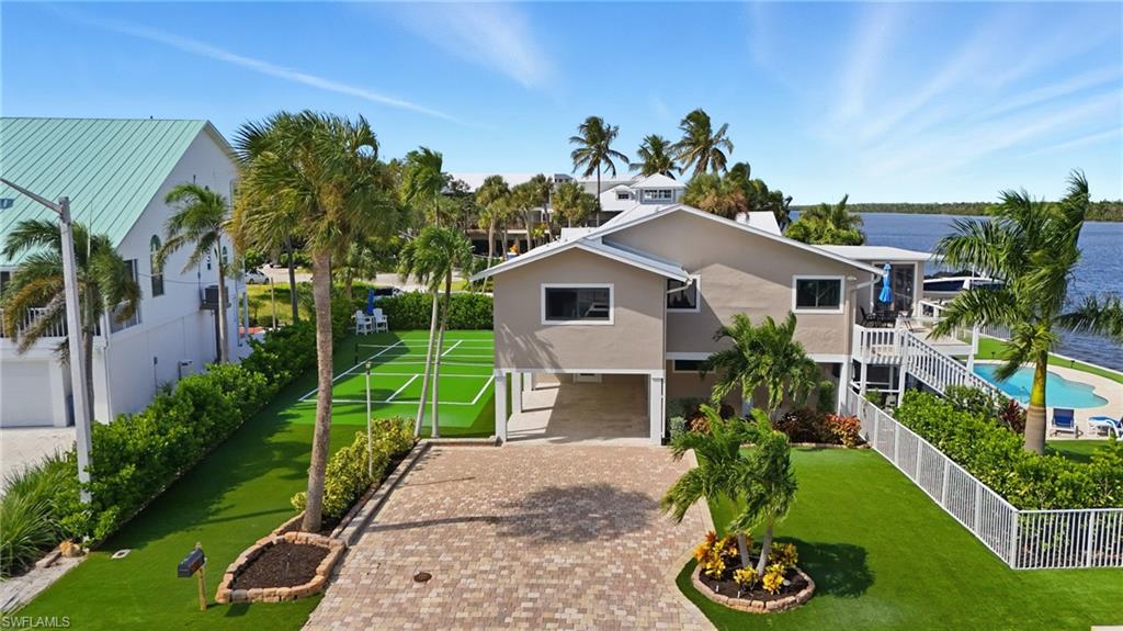 HYDE PARK - Residential