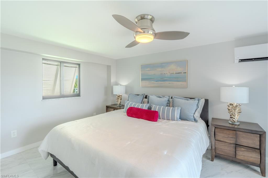 HYDE PARK - Residential