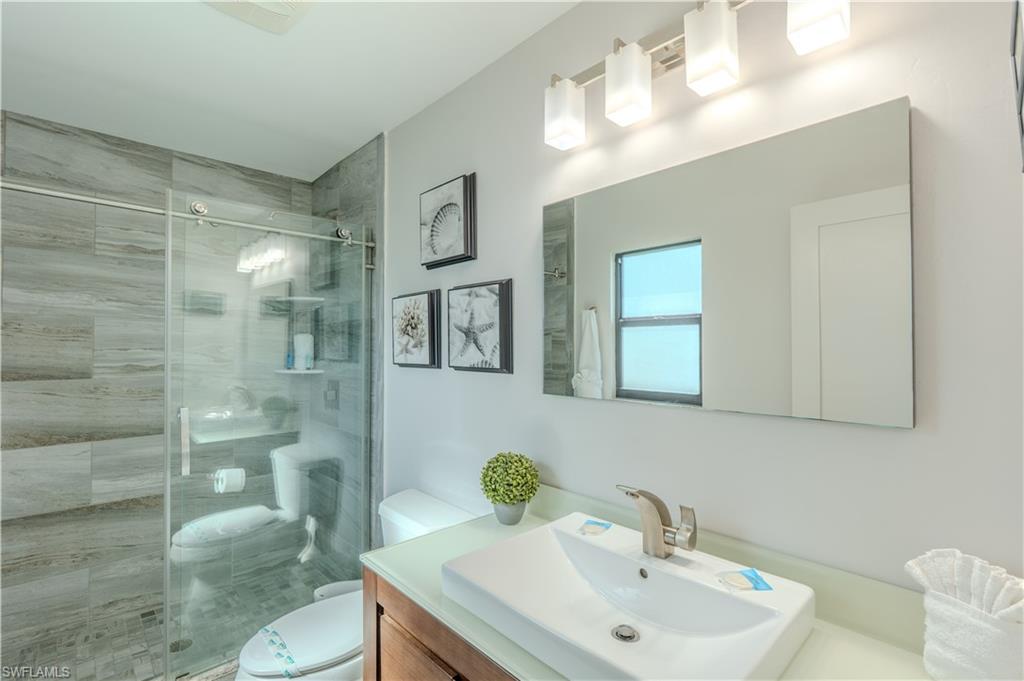 HYDE PARK - Residential