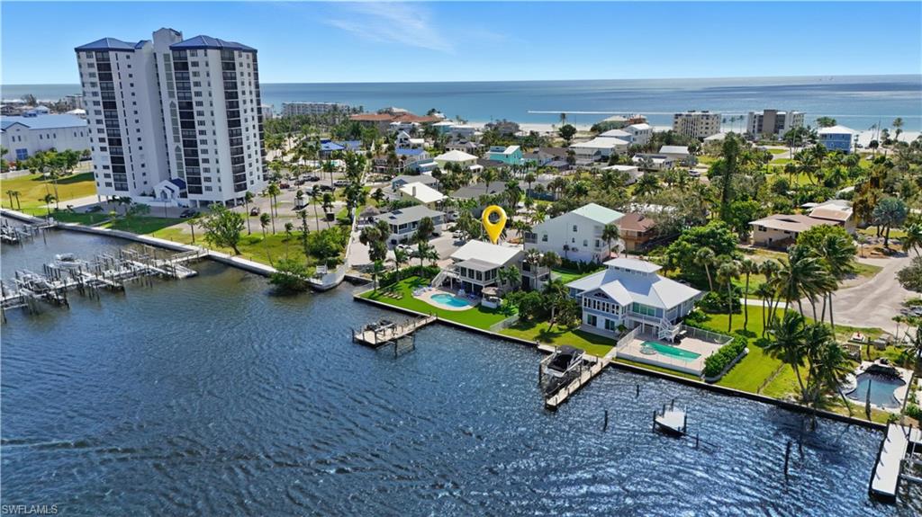 HYDE PARK - Residential