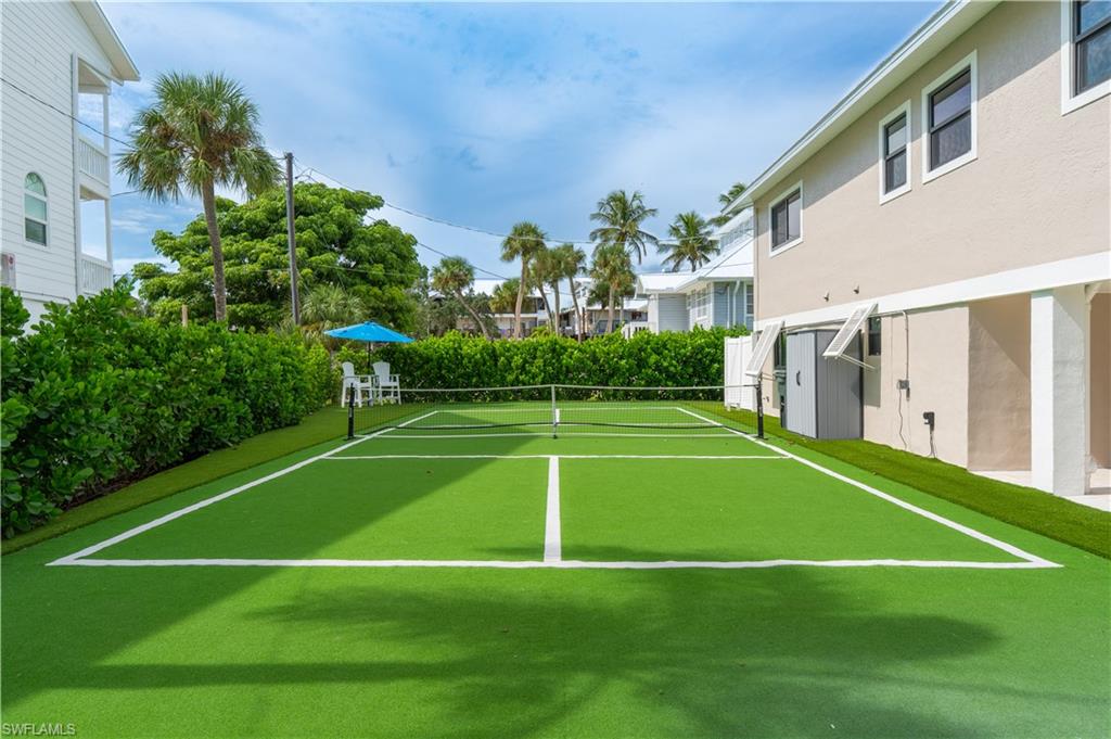 HYDE PARK - Residential