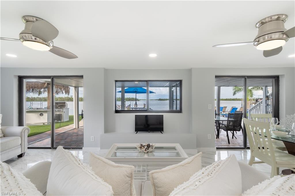 HYDE PARK - Residential