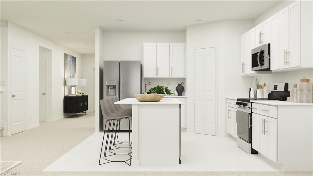 SAVANNA LAKES - Residential