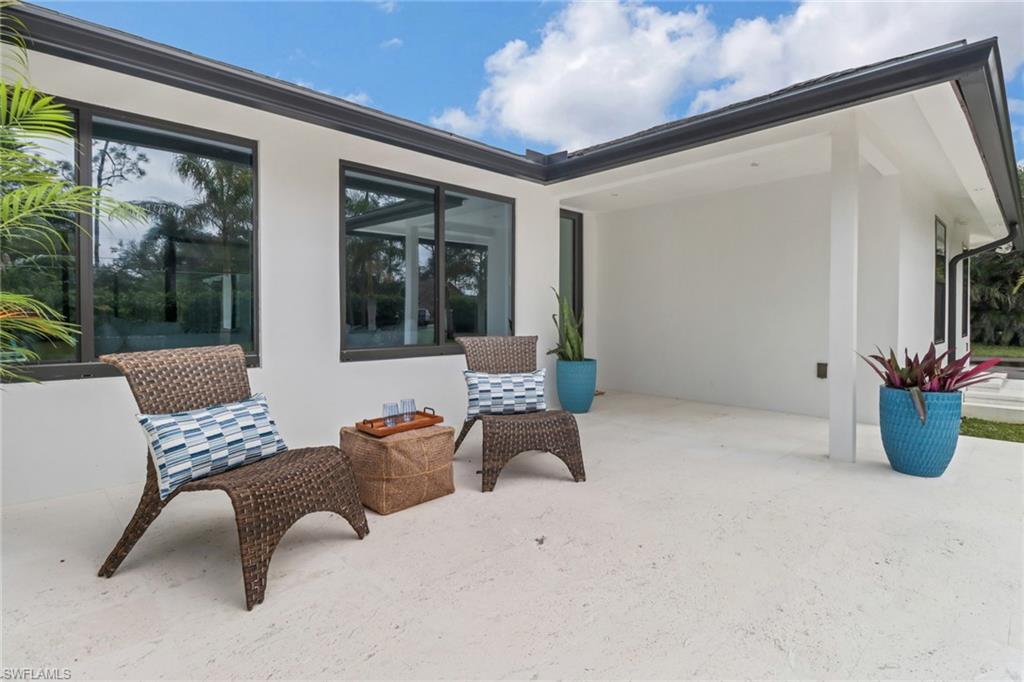 LIVINGSTON WOODS - Residential