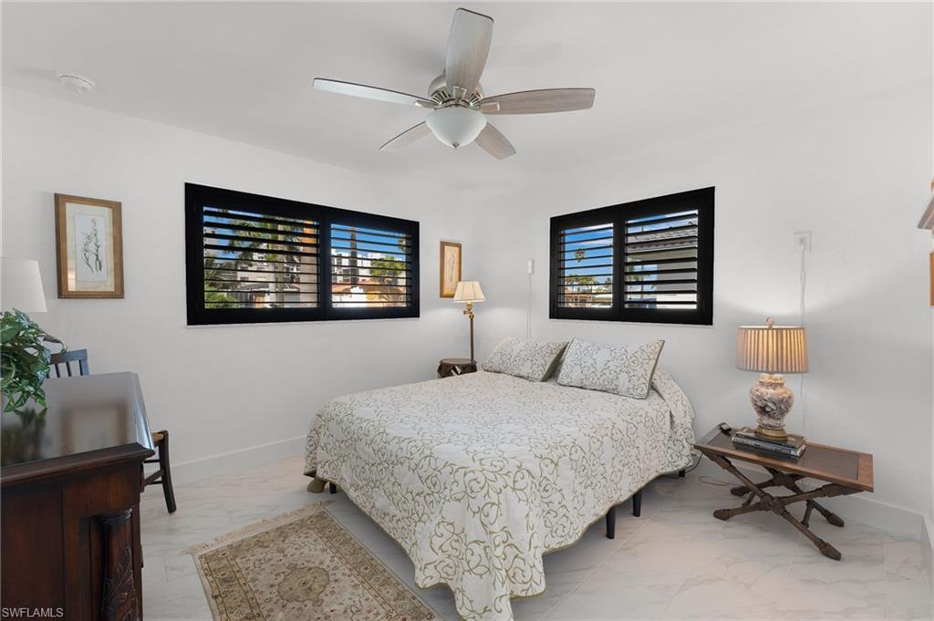 FAIRVIEW ISLES - Residential