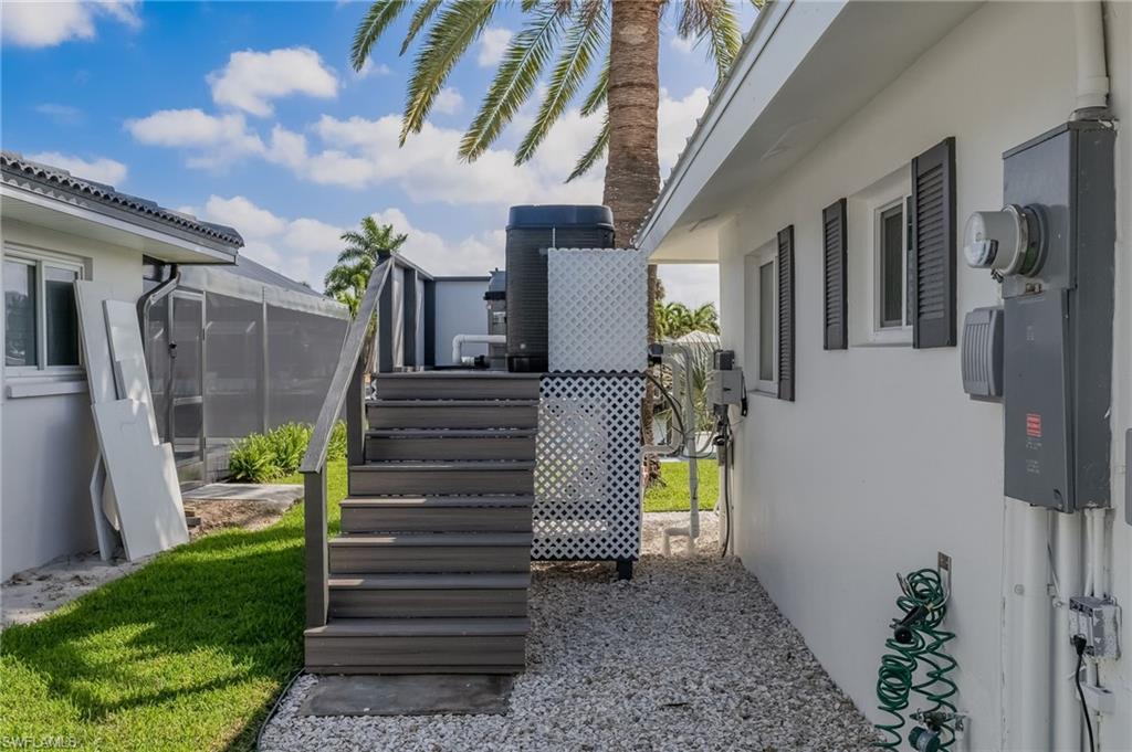 FAIRVIEW ISLES - Residential