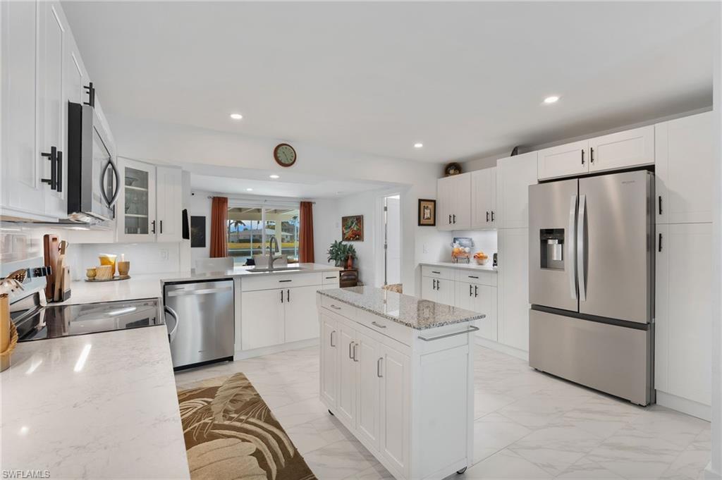 FAIRVIEW ISLES - Residential