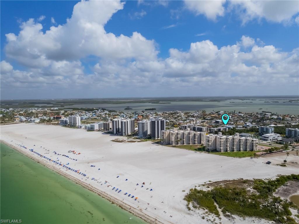 FAIRVIEW ISLES - Residential