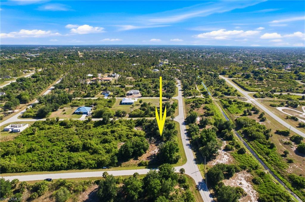 PORT CHARLOTTE - Land