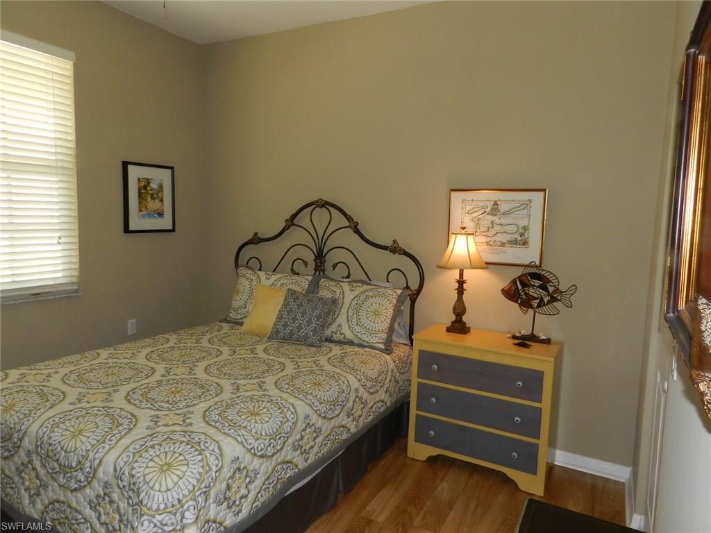 LONGHURST IV - Residential