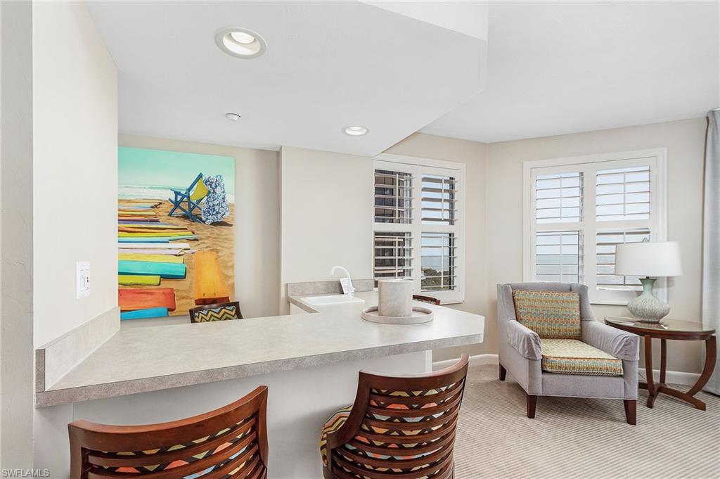 GULLWING BEACH RESORT - Residential