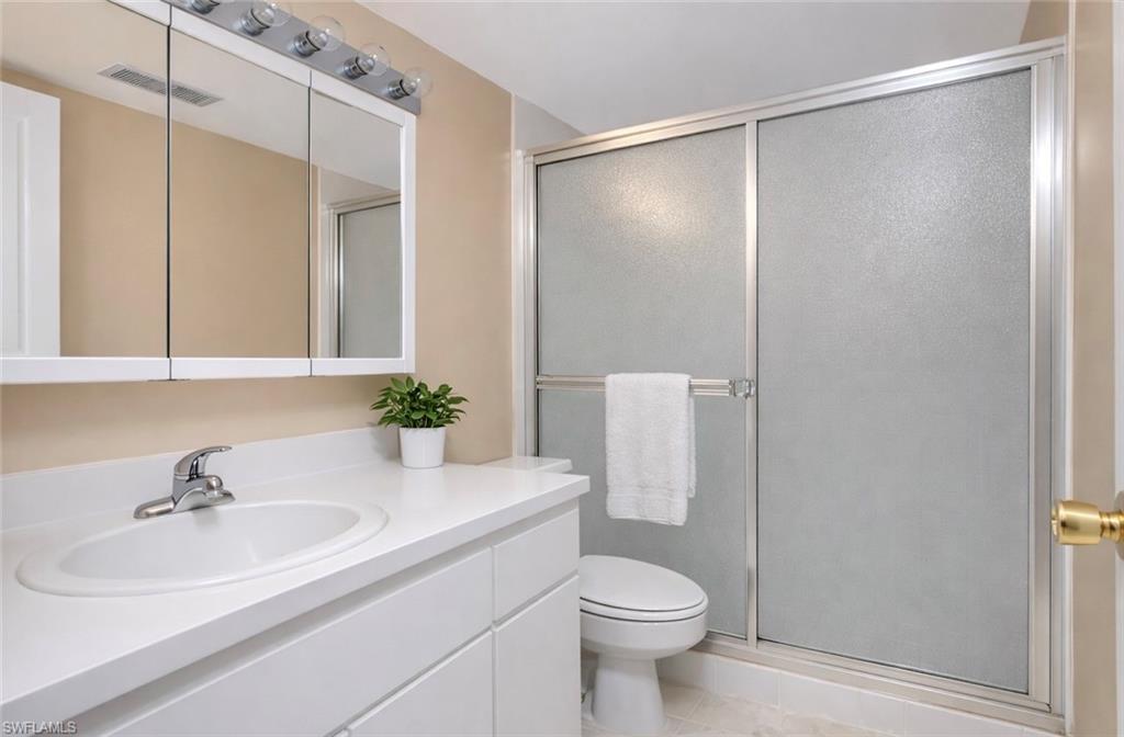 LAKEWOOD - Residential