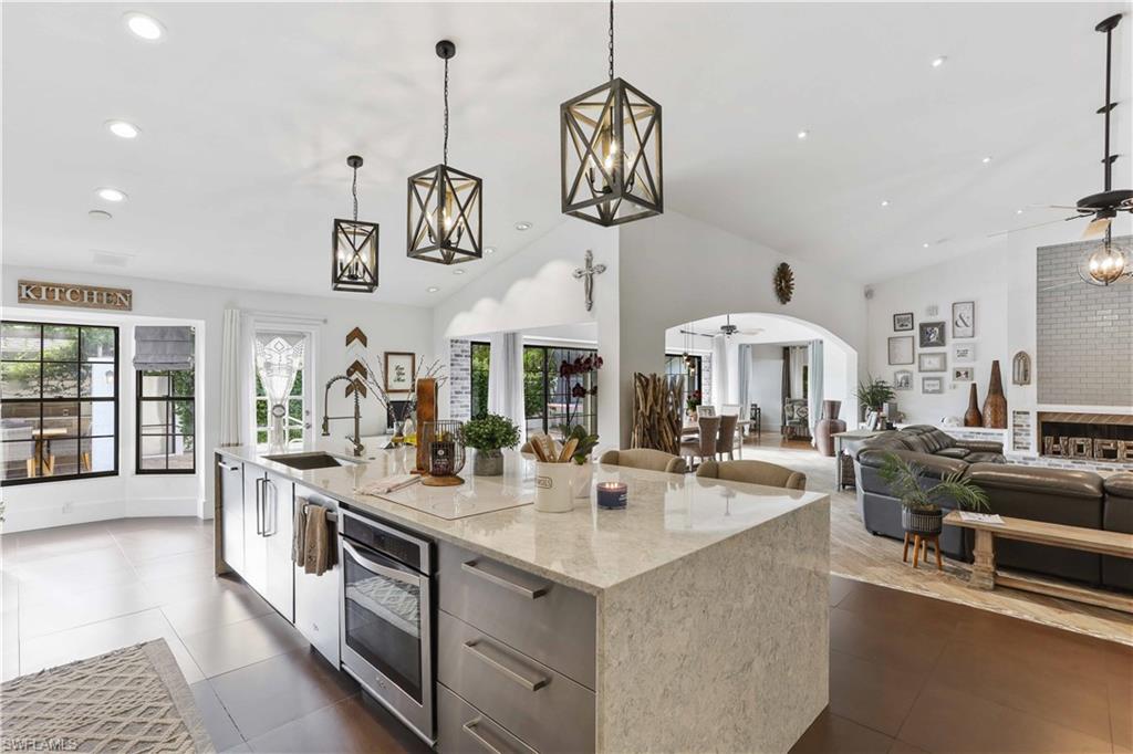 WHISKEY CREEK - Residential