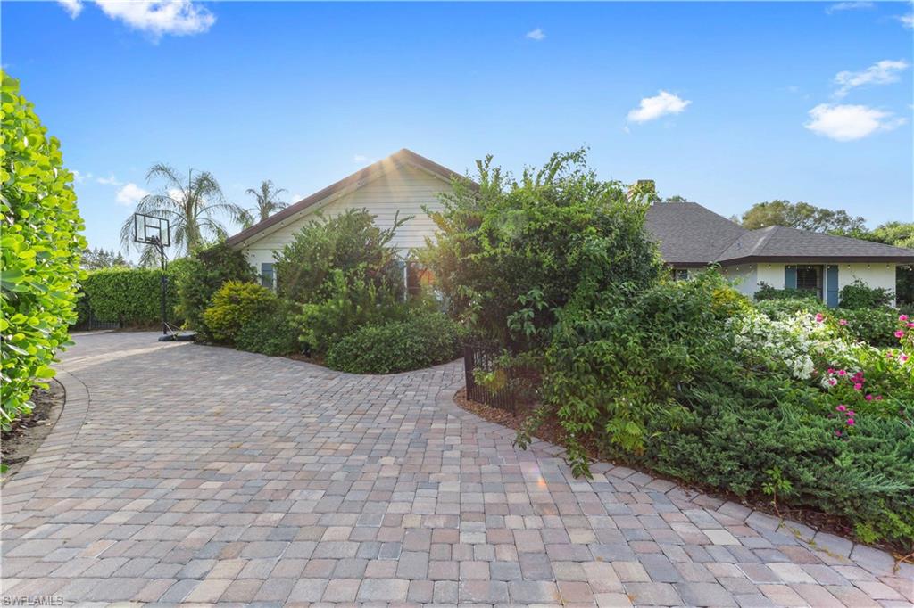 WHISKEY CREEK - Residential