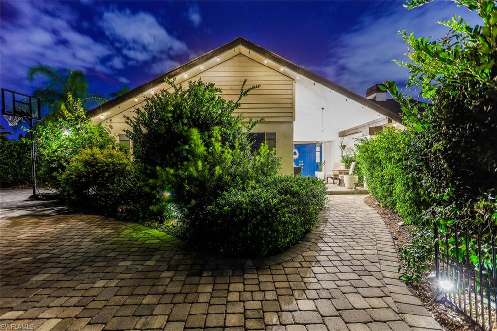 WHISKEY CREEK - Residential