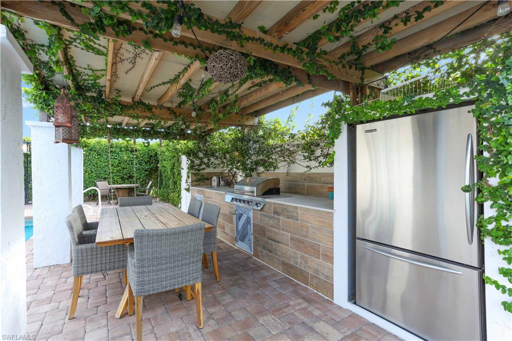 WHISKEY CREEK - Residential