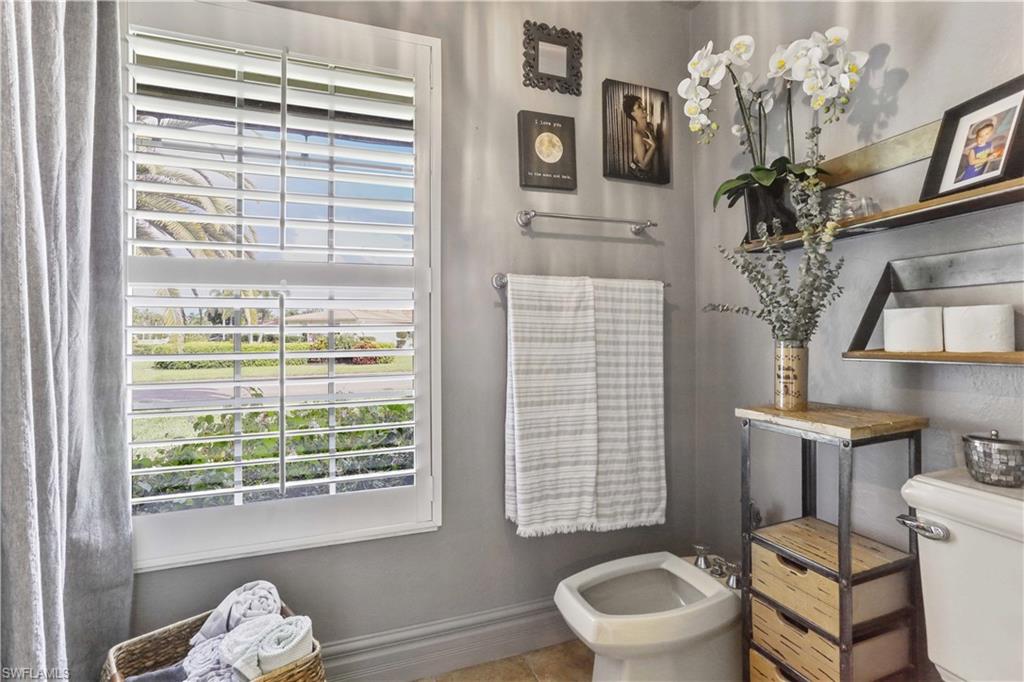 WHISKEY CREEK - Residential