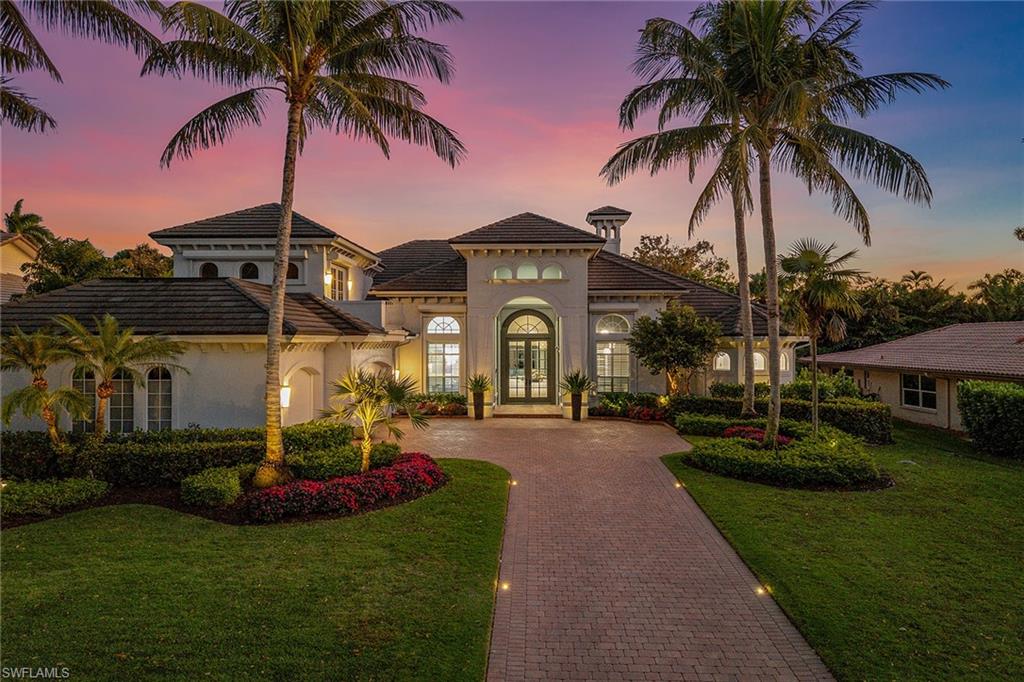 MOORINGS - Residential