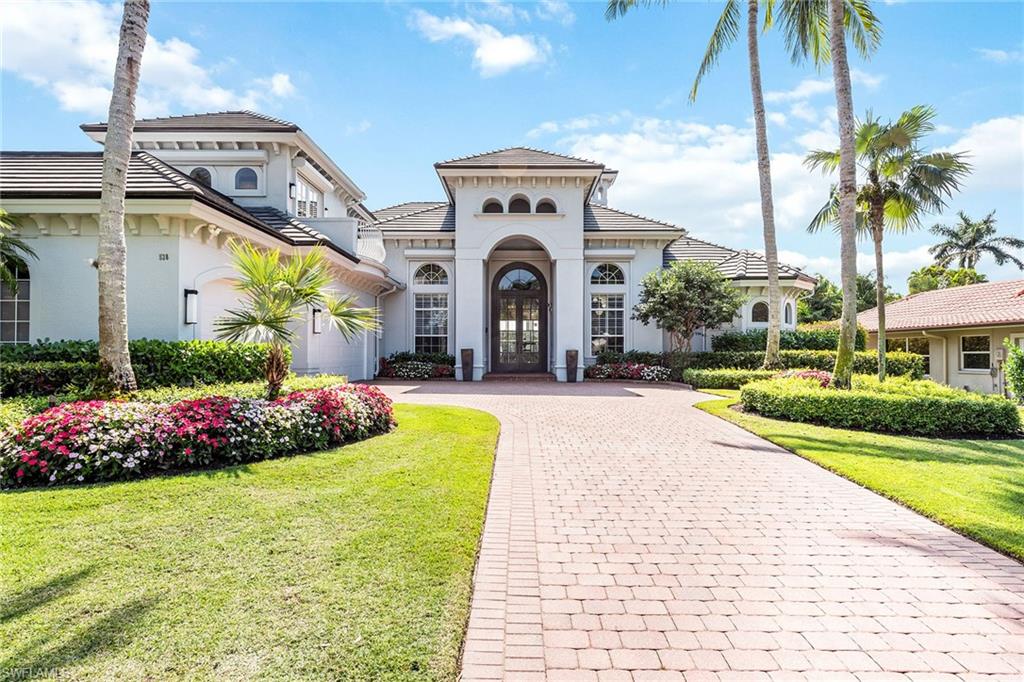 MOORINGS - Residential