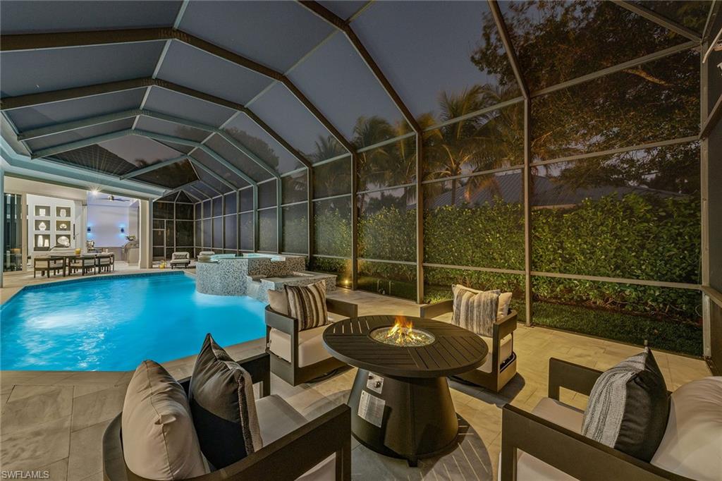 MOORINGS - Residential