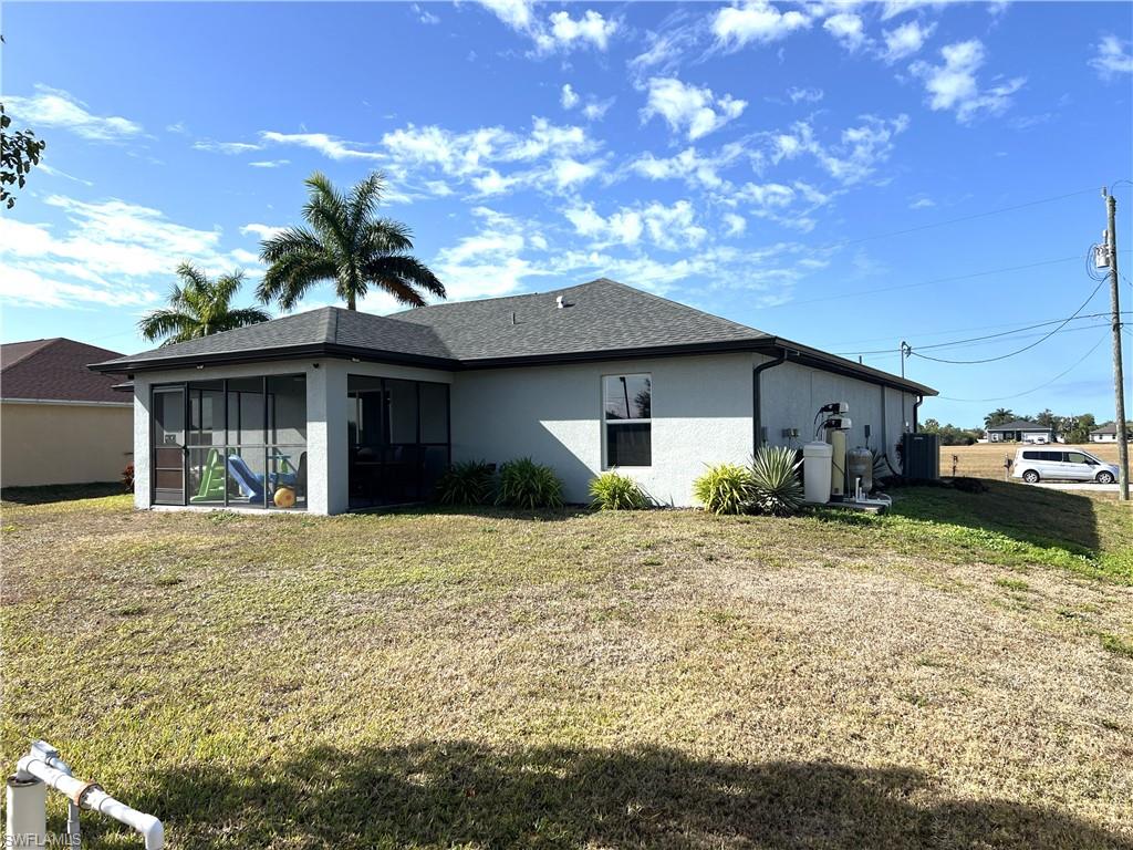 CAPE CORAL - Residential