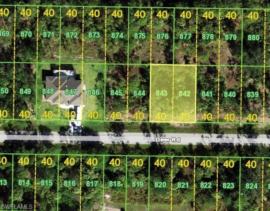 Great homesite in an area of nice homes. Ready to build your dream home in Southwest Florida. Close to transportation, I-75, shopping, restaurants, golf, and sports venues. Less than 10 Minutes to Downtown Punta Gorda, 10 Minutes to Cape Coral. Financing available.