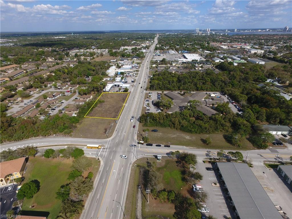 NORTH FORT MYERS - Land