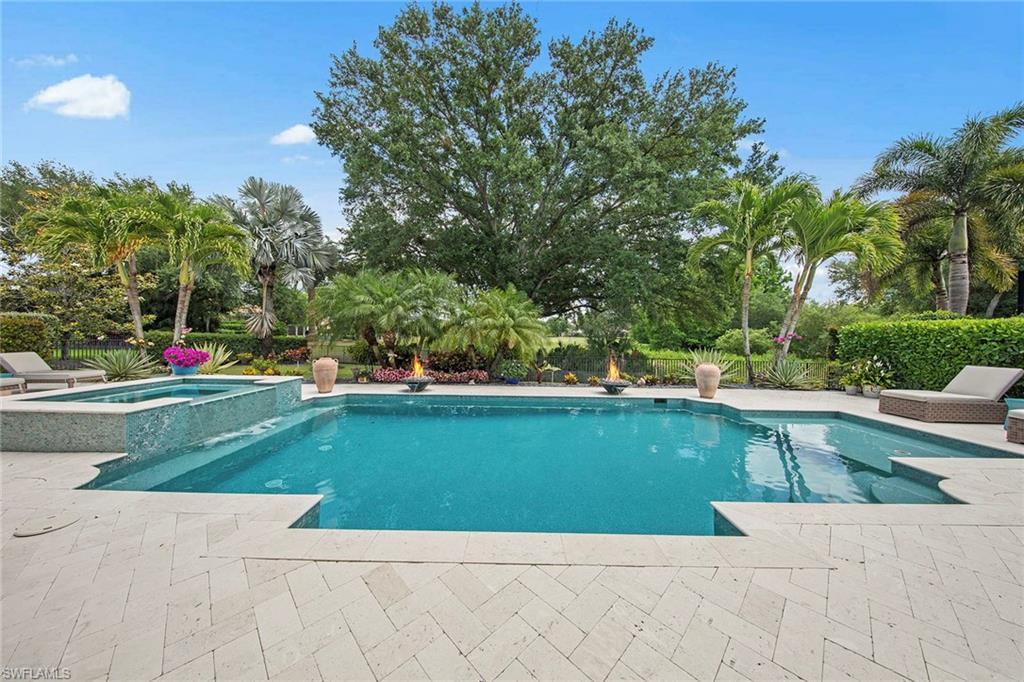 QUAIL WEST - Residential