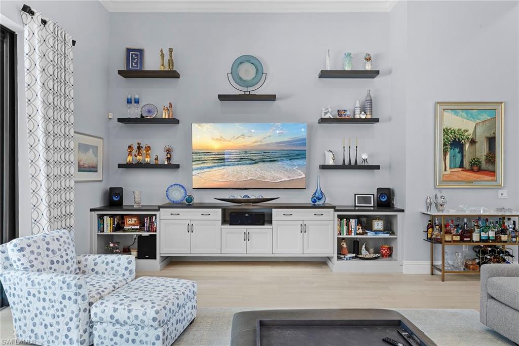 QUAIL WEST - Residential