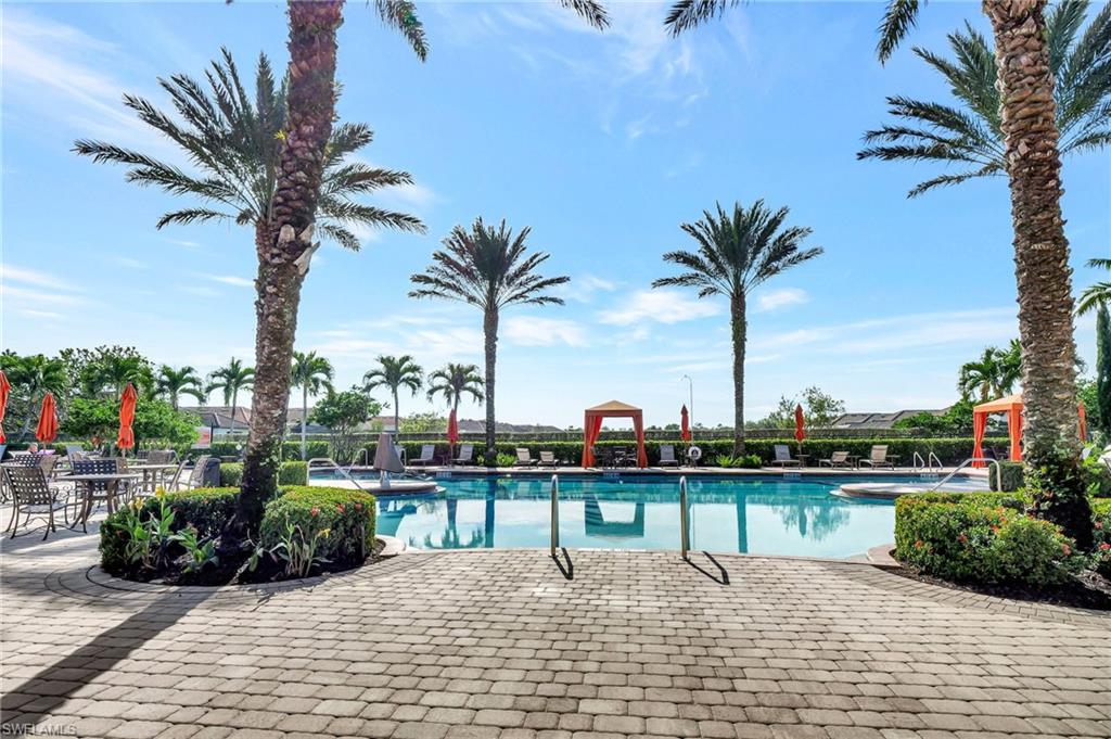 ESPLANADE AT HACIENDA LAKES - Residential