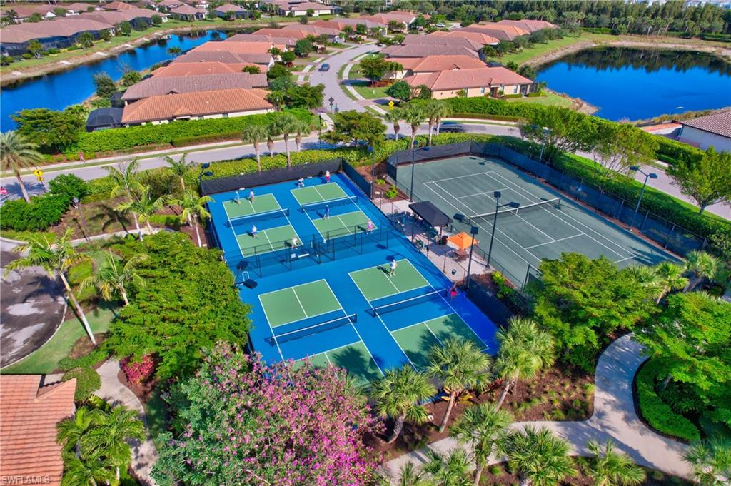 ESPLANADE AT HACIENDA LAKES - Residential