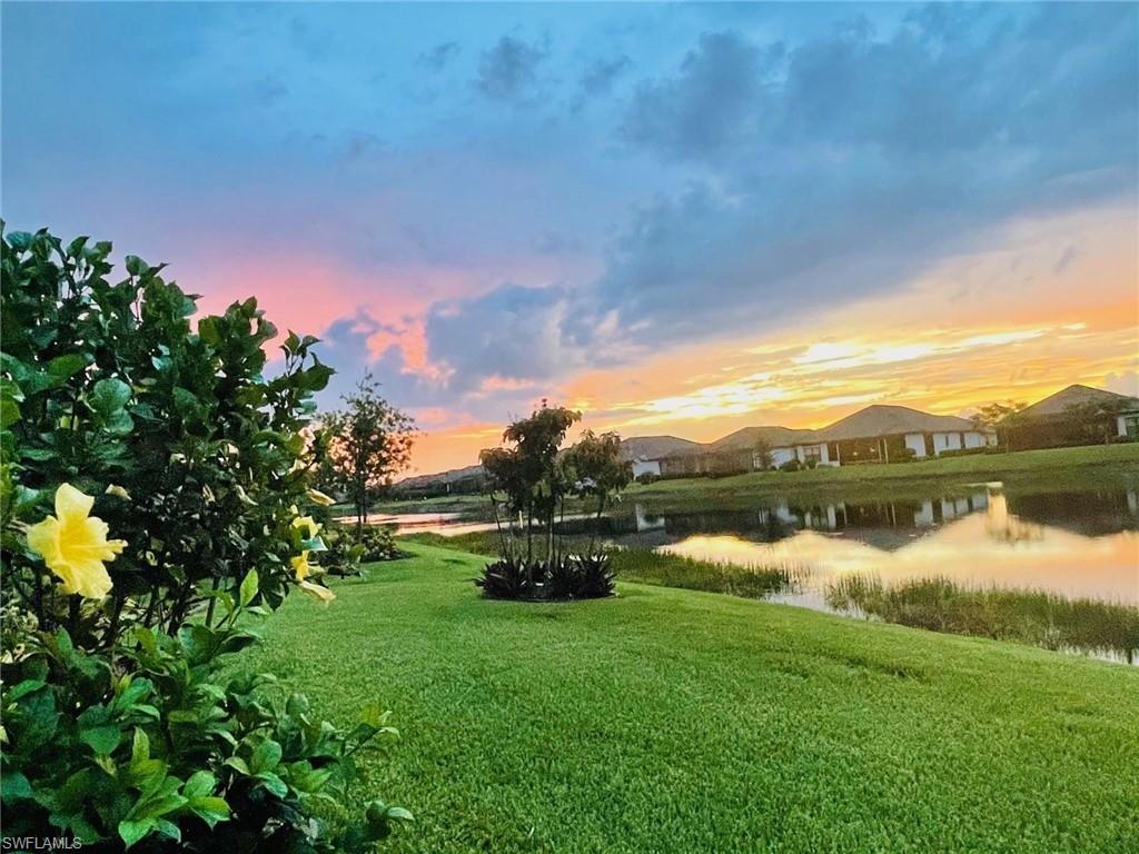 ESPLANADE AT HACIENDA LAKES - Residential