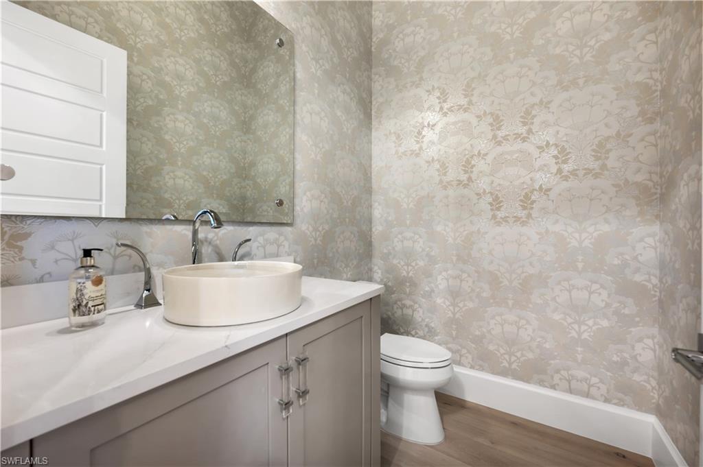 PARK SHORE - Residential