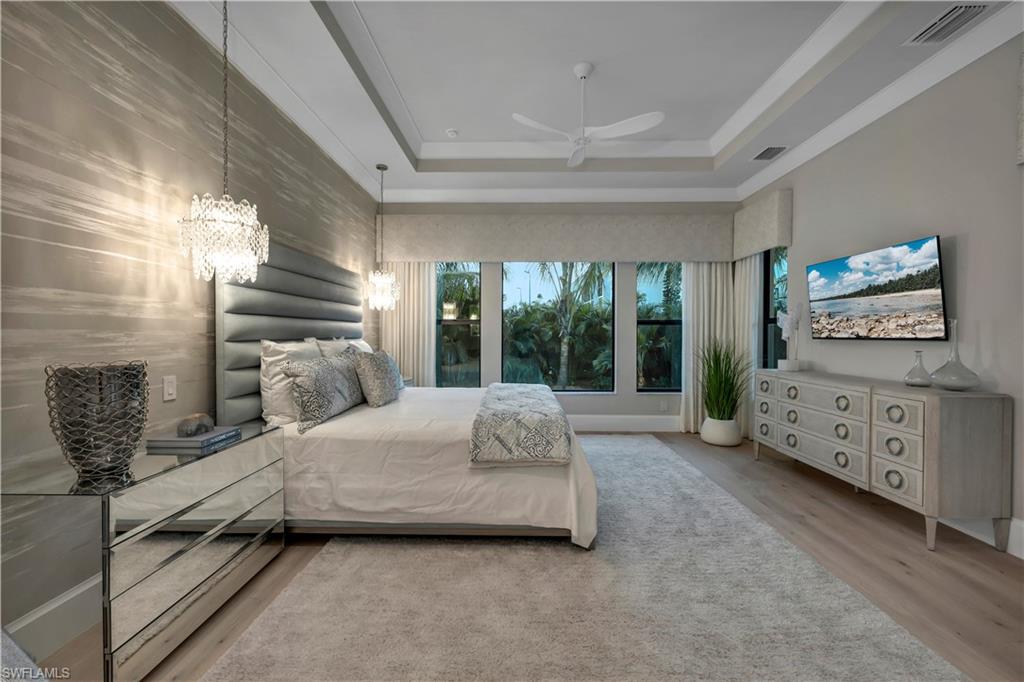 PARK SHORE - Residential