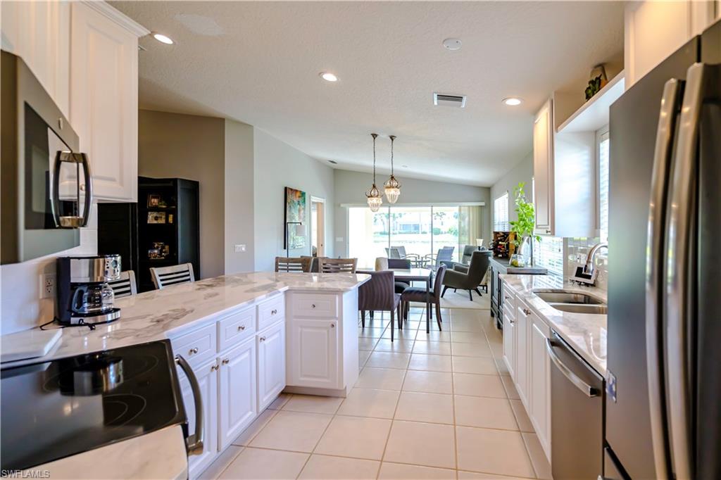 ISLAND WALK - Residential