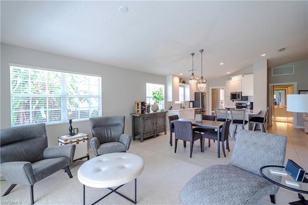 ISLAND WALK - Residential