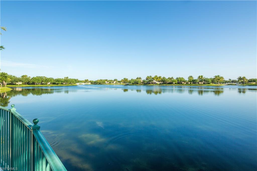 ISLAND WALK - Residential