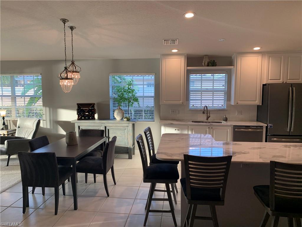 ISLAND WALK - Residential