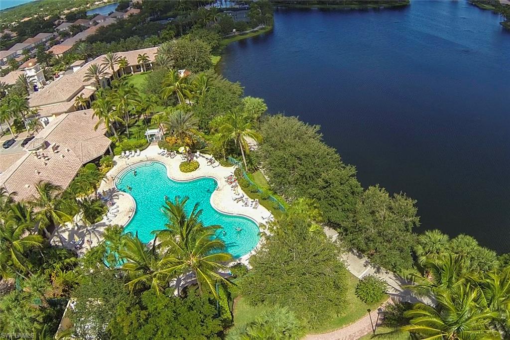 ISLAND WALK - Residential