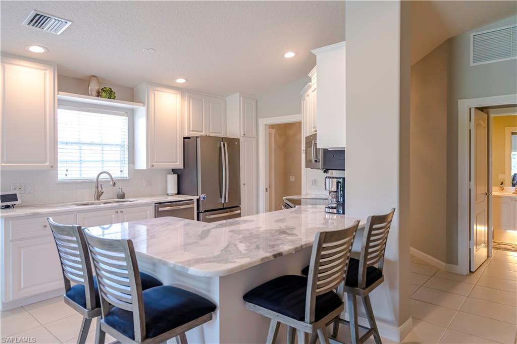 ISLAND WALK - Residential