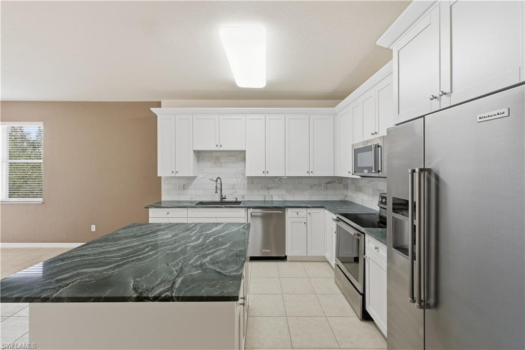 REFLECTION KEY - Residential Lease