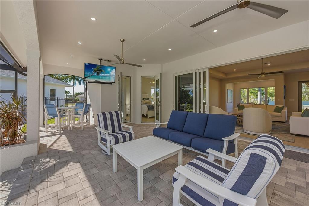 ESTATES - Residential