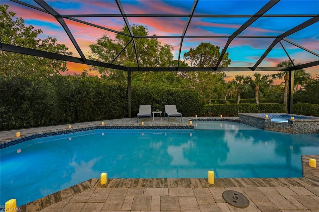 ESTATES - Residential